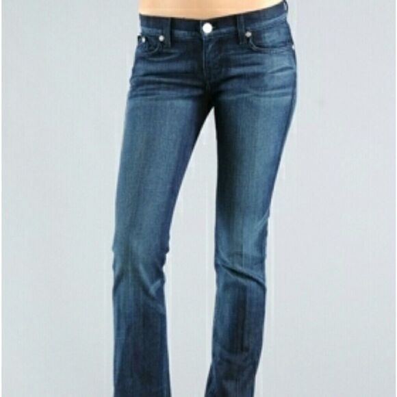 𝅺SOFIA Boot Cut Dark Wash Jeans 2 Lucky Brand - Picture 1 of 8